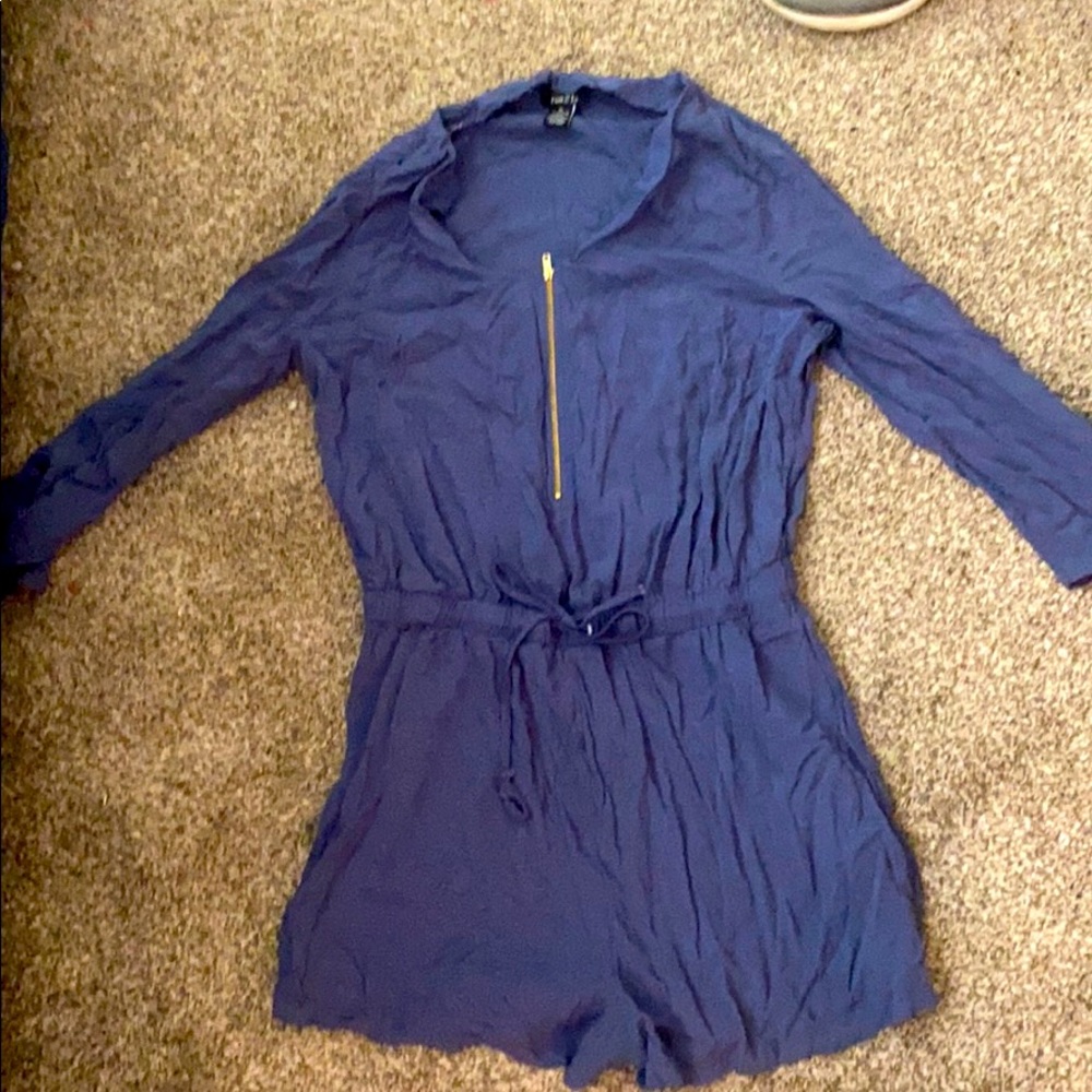 Half sleeve romper